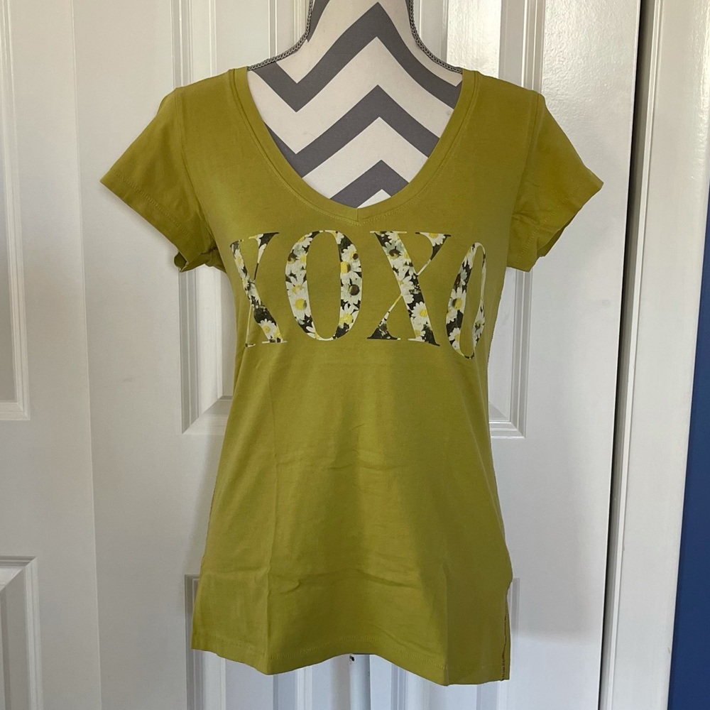 Life is good - XOXO Tee Sz Medium